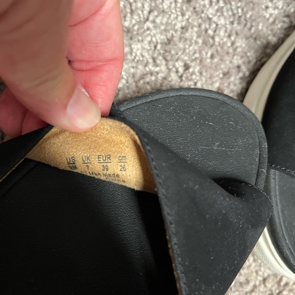 Dr Scholl’s Sandals - Picture 6 of 6